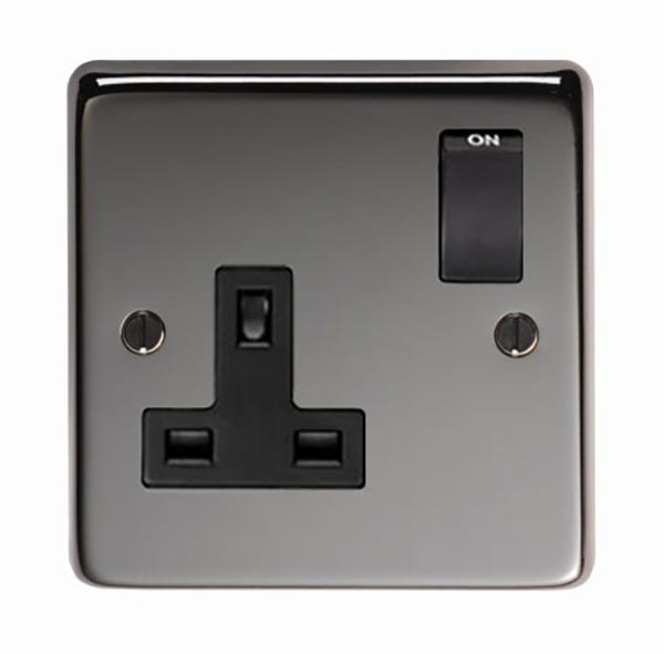 34223 - BN Single 13 Amp Switched Socket