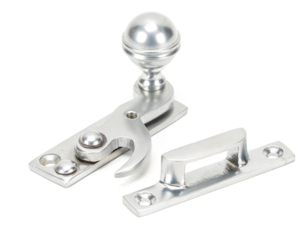 45941 - Satin Chrome Prestbury Sash Hook Fastener