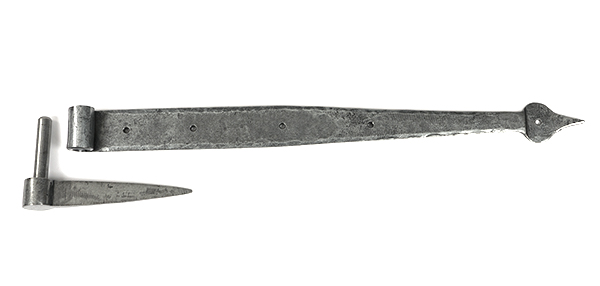 Pewter 24" Band & Spike Hinge (Pair)