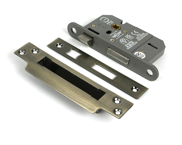 Aged Brass 2 1/2" 5 Lever BS Sash Lock KA