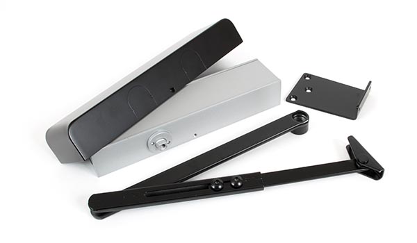 90248 - Black Size 2-5 Door Closer & Cover