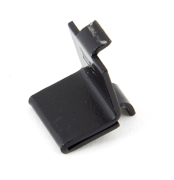Black Double Stud for Flat Black Bookcase Strip