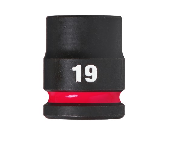 19mm x 1/2" DRIVE SHOCKWAVE SHORT IMPACT SOCKET MILWAUKEE