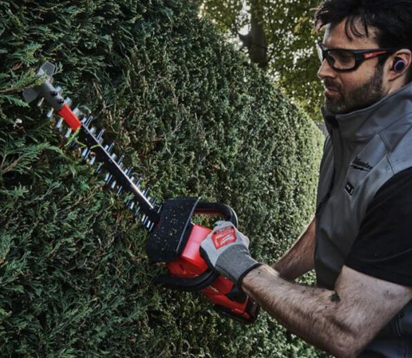 M18FHET45-0 450mm (18") FUEL BRUSHLESS HEDGE TRIMMER 18V MILWAUKEE