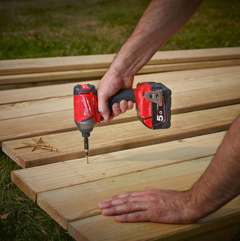M18ONEID-0 FUEL IMPACT DRIVER 18V BODY ONLY ONE-KEY BLUETOOTH