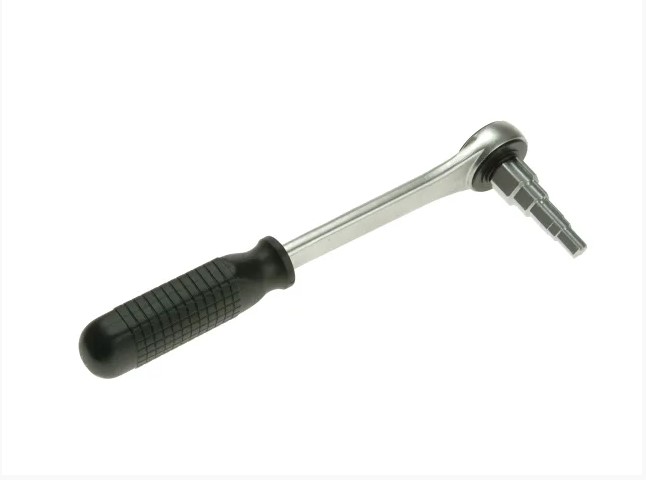 2048E Radiator Stepped Wrench & Ratchet