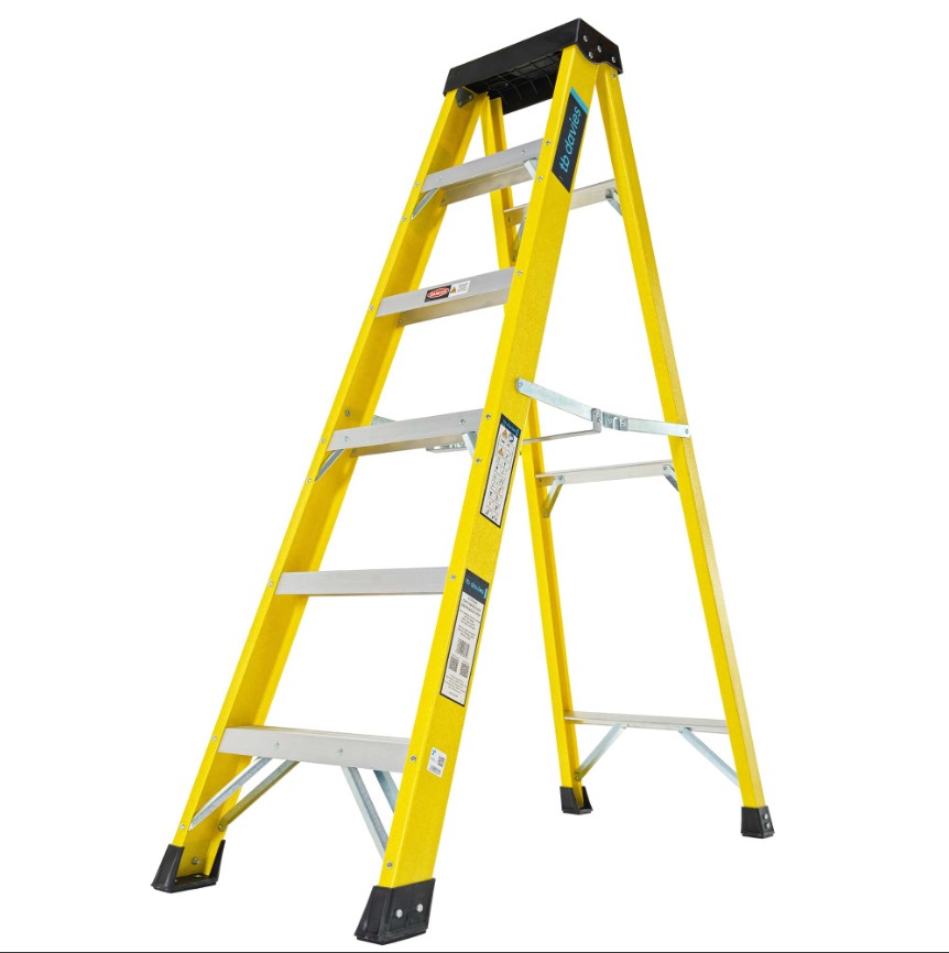 6 TREAD (INC. TOP) GRP SWINGBACK STEPS 1.70-MTR CLOSED YELLOW